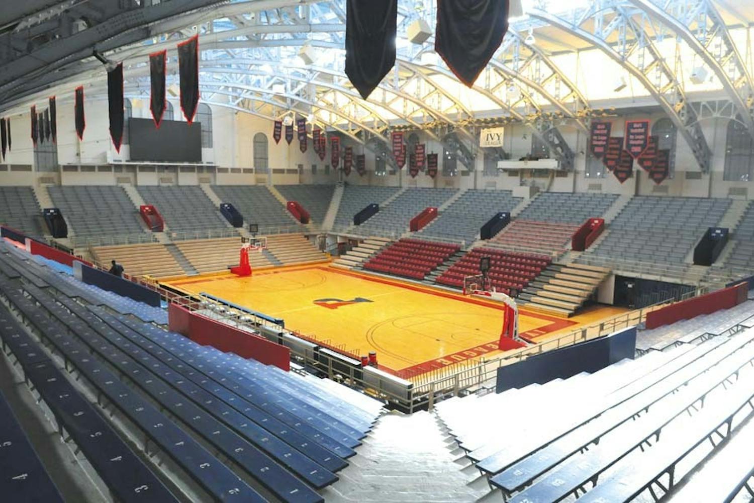 Palestra photos for Hinkle Fieldhouse comparison column.