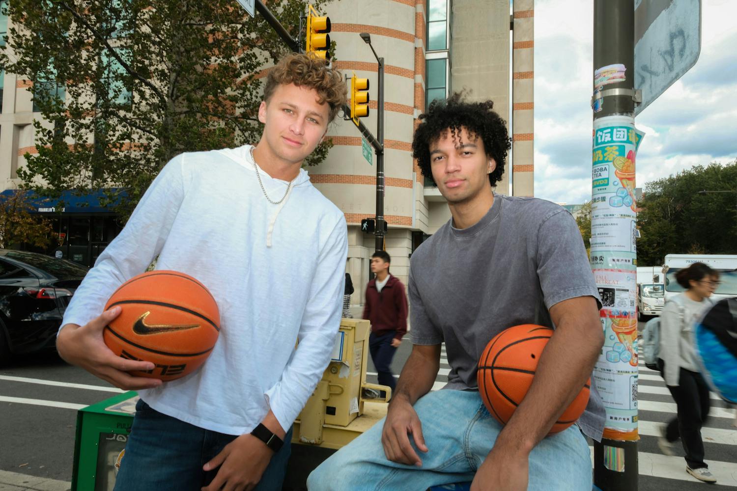 10-31-25 Basketball Preview (Kenny Chen).jpg