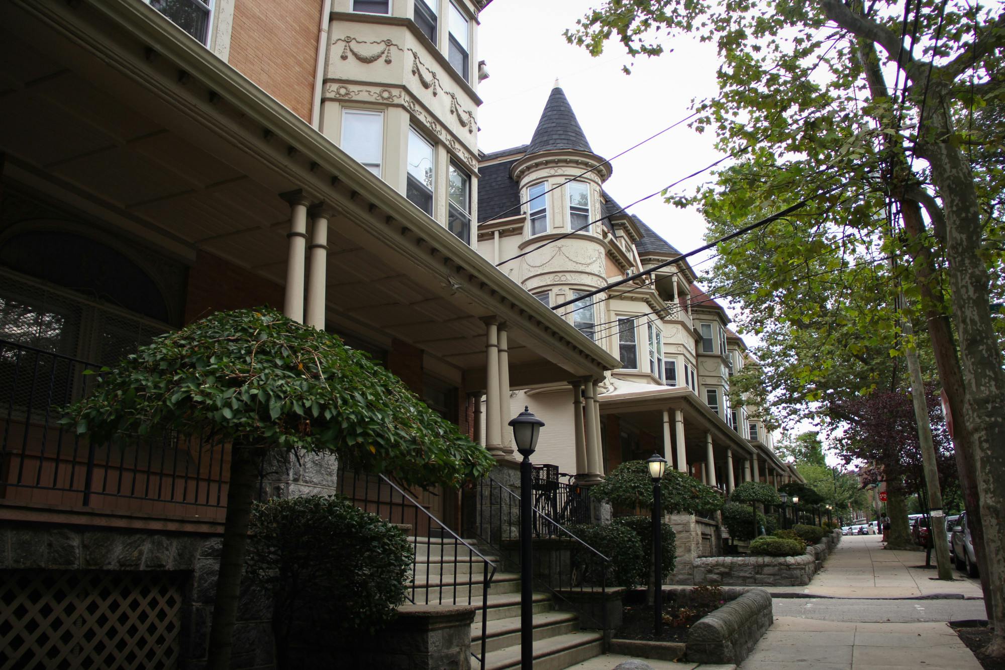 08-17-20 Off Campus Buildings (Gary Lin).jpg