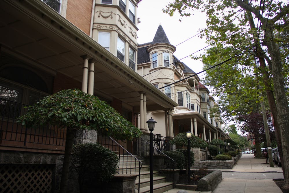 08-17-20 Off Campus Buildings (Gary Lin).jpg