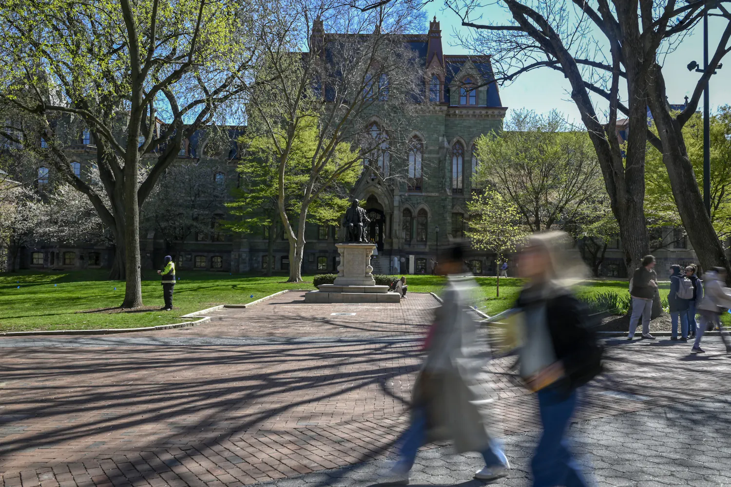 04-09-25 Campus (Jean Park).jpg