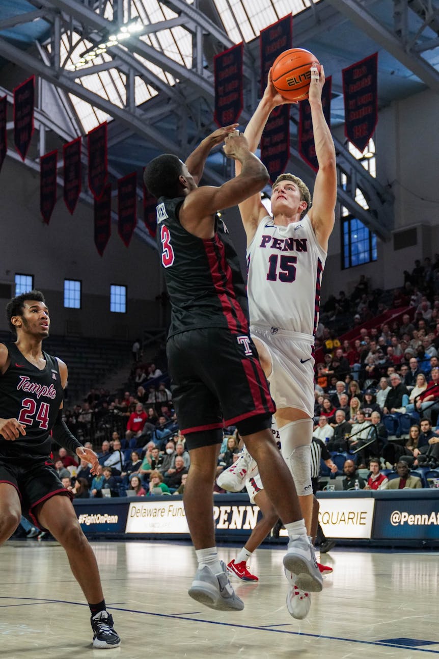 12-10-22 Men's Basketball vs Temple Andrew Laczkowski (Anna Vazhaeparambil)-01.jpg