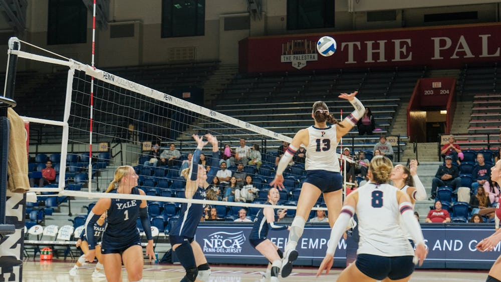 10-03-25 Volleyball v Yale (Ella Zhuo)-1.jpg