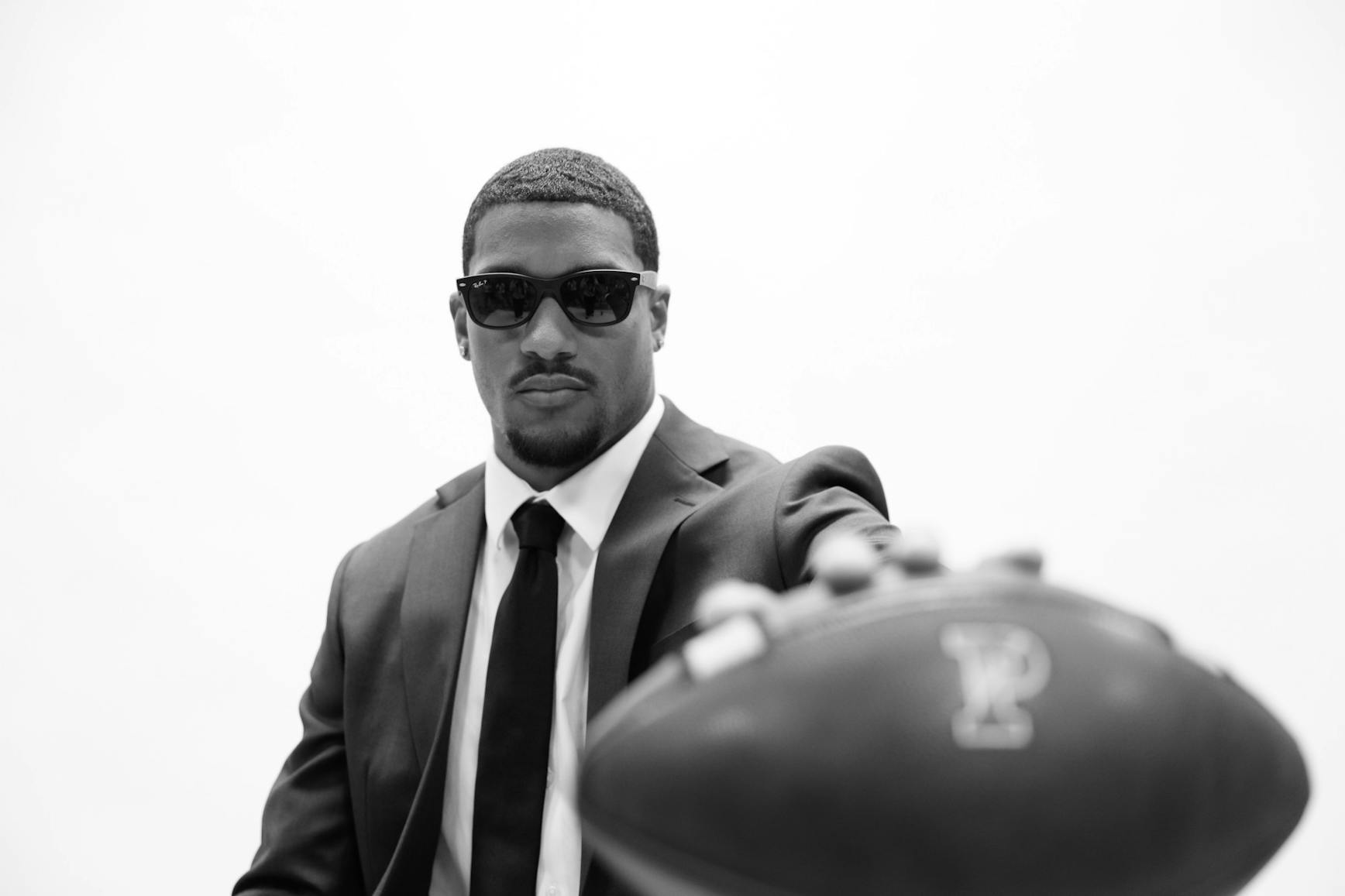 09-18-25 Football Preview (Weining Ding)