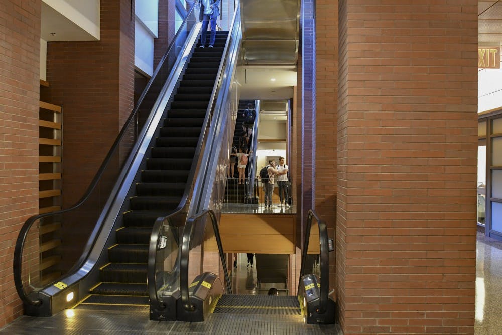 hunsman-escalator