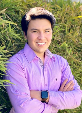 Pedro Saltos Montenegro Headshot