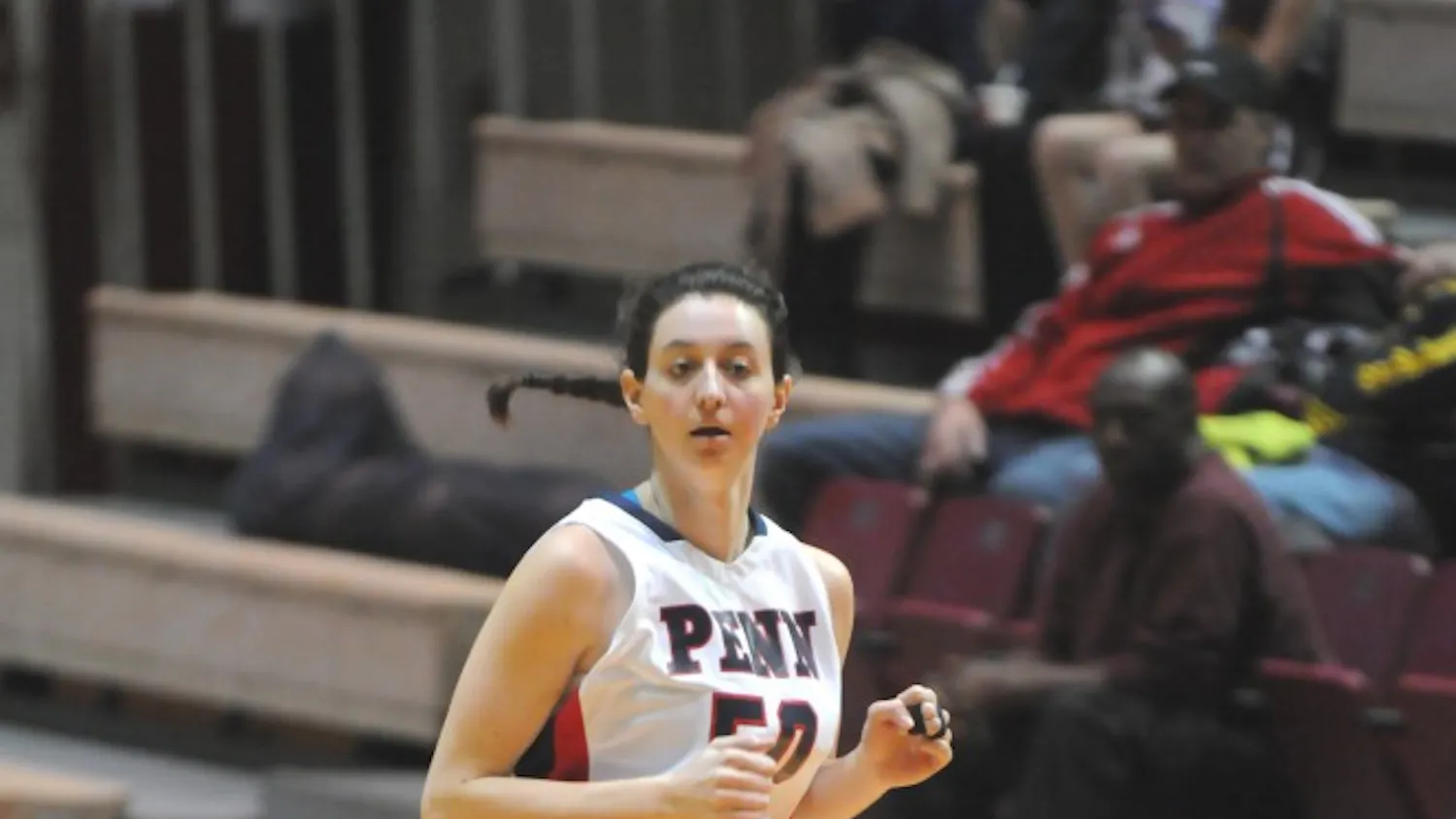 Women's Basketball Plays La Salle