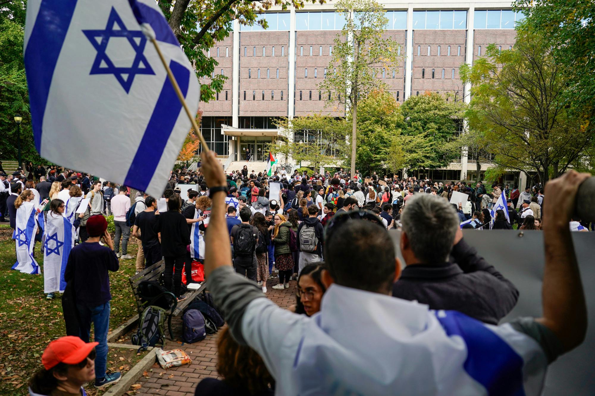 10-18-23 Palestine Vigil (Anna Vazhaeparambil).jpg