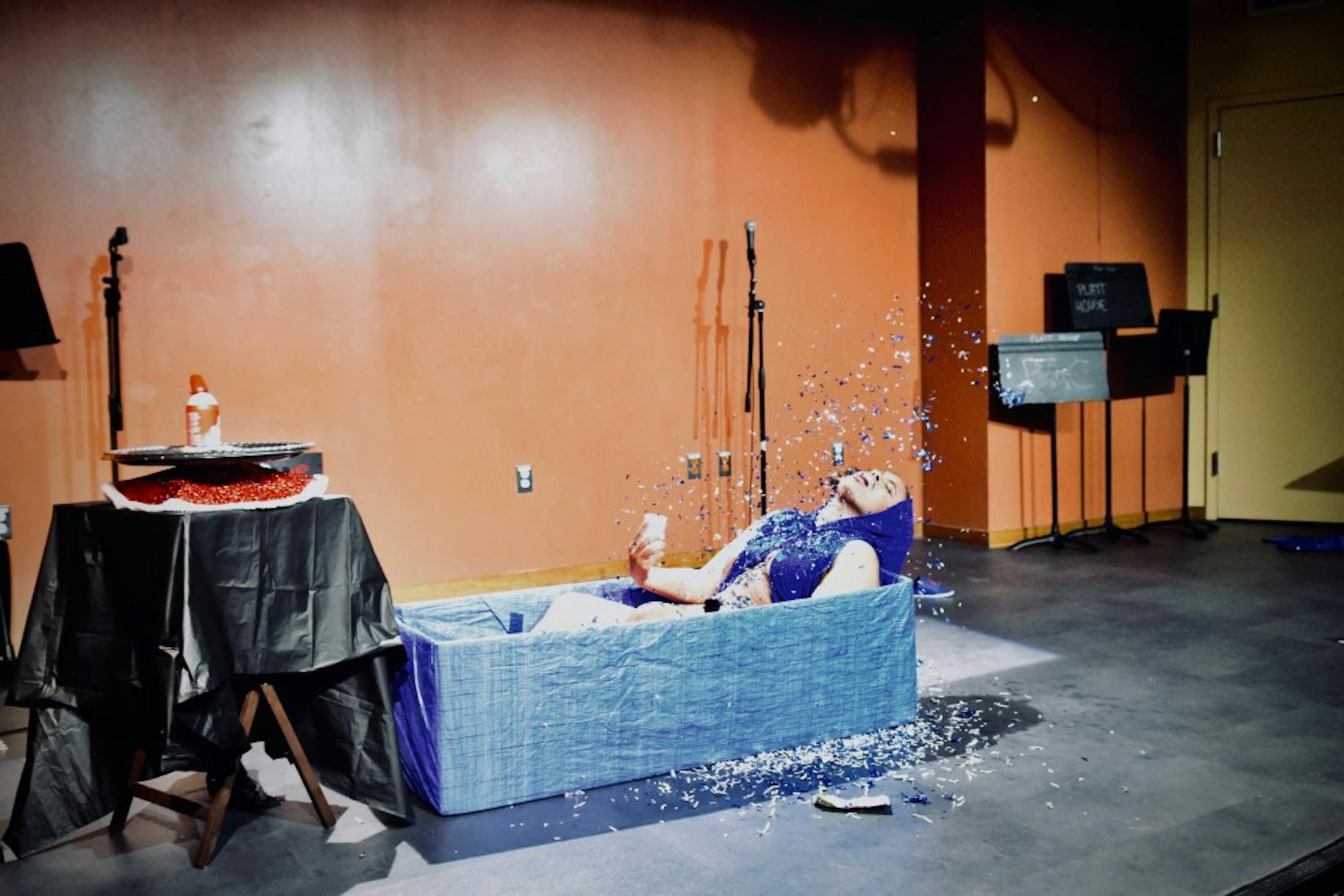 Manny T Lovett returned to the stage 