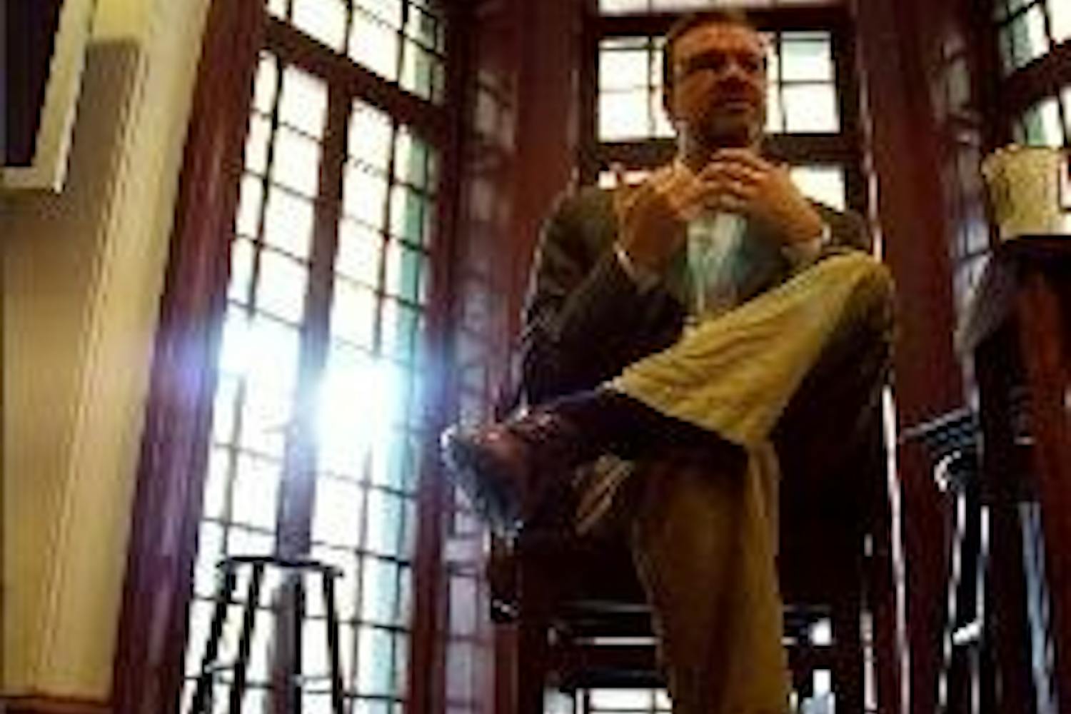 Veteran media giant tackles new media issues