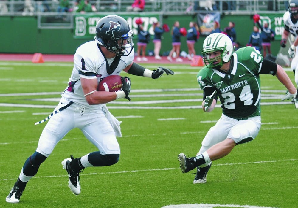 09292012_footballdartmouthawaysecond_half0080