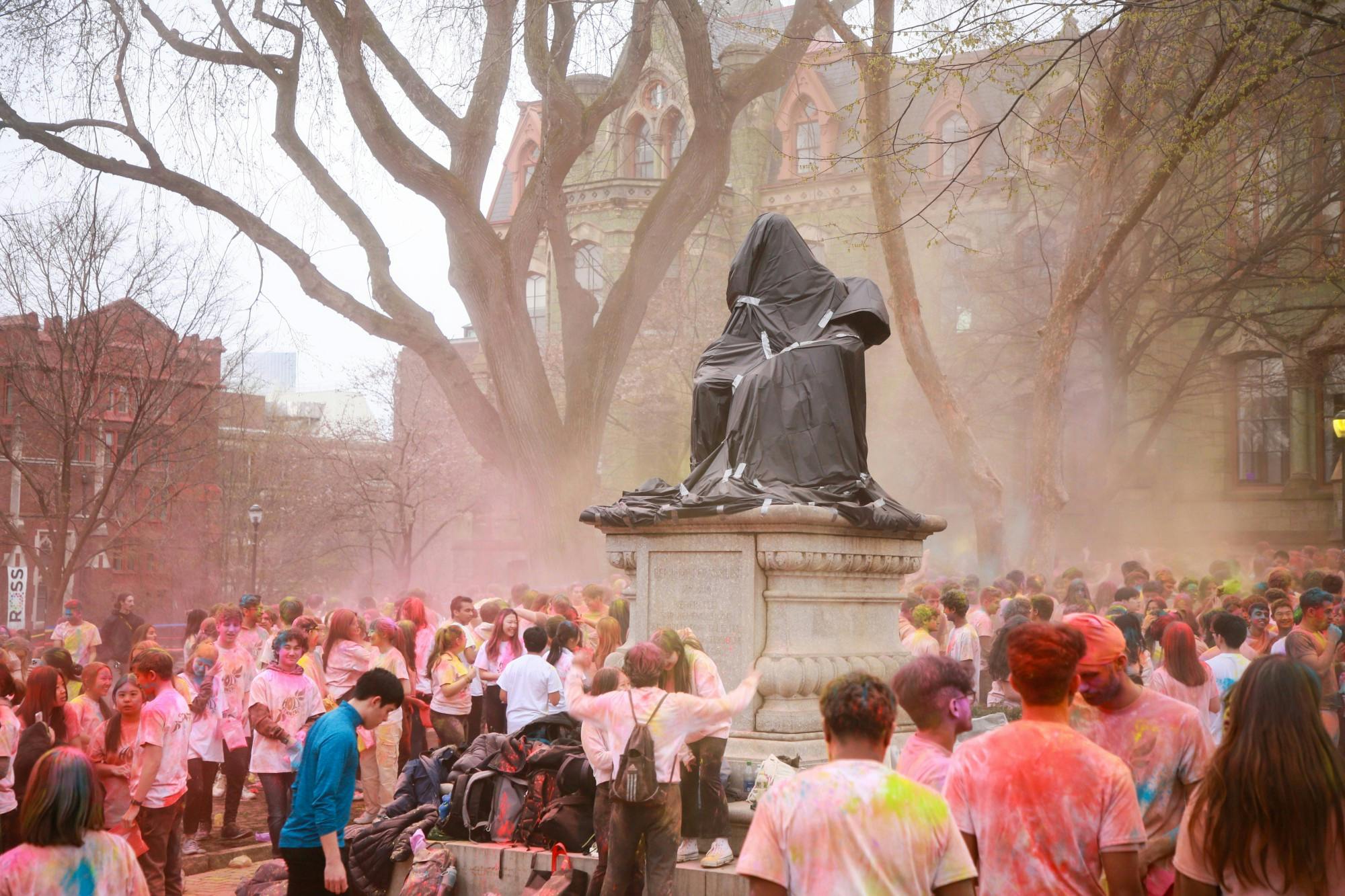 03-24-23 Holi at Penn (Jesse Zhang)-03.jpg