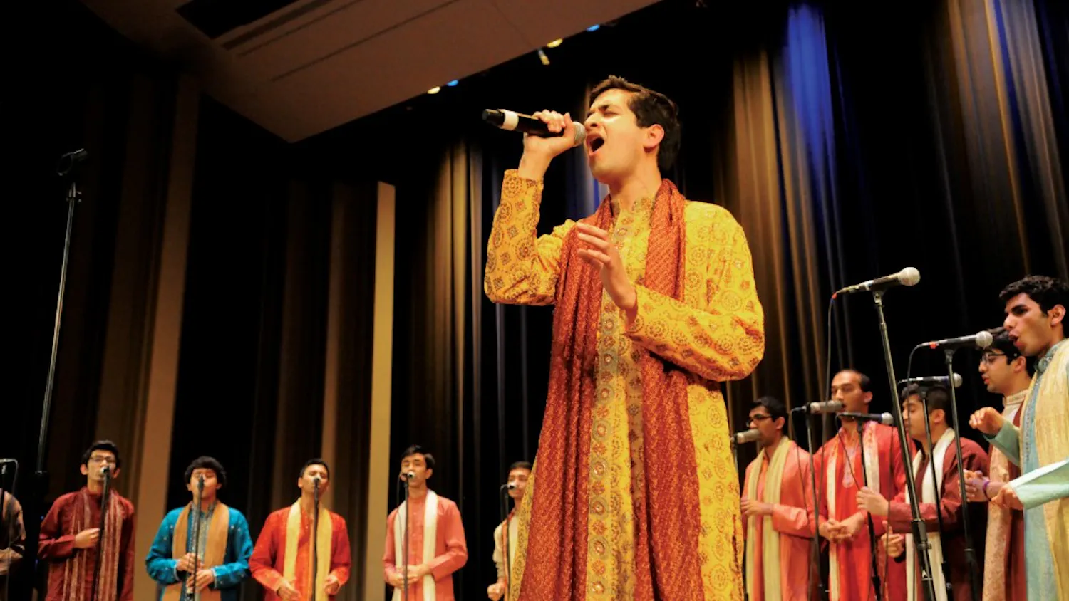 The Tonight Show: Penn Masala Spring Show 2012