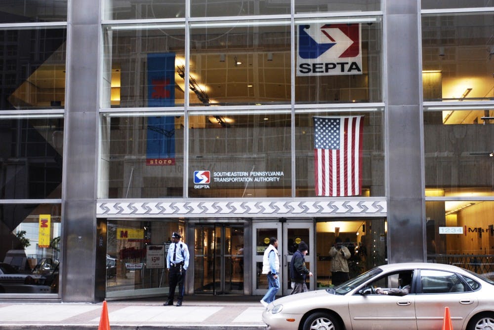The SEPTA Strike continues.  Pictures of the empty interior of the 13th & Market Station, outside of the locked Broad Street Station, outside of the SEPTA building on 13th & Market.

Outside the SEPTA offices at 1234 Market Street during the SEPTA Strike on 11/4/05.