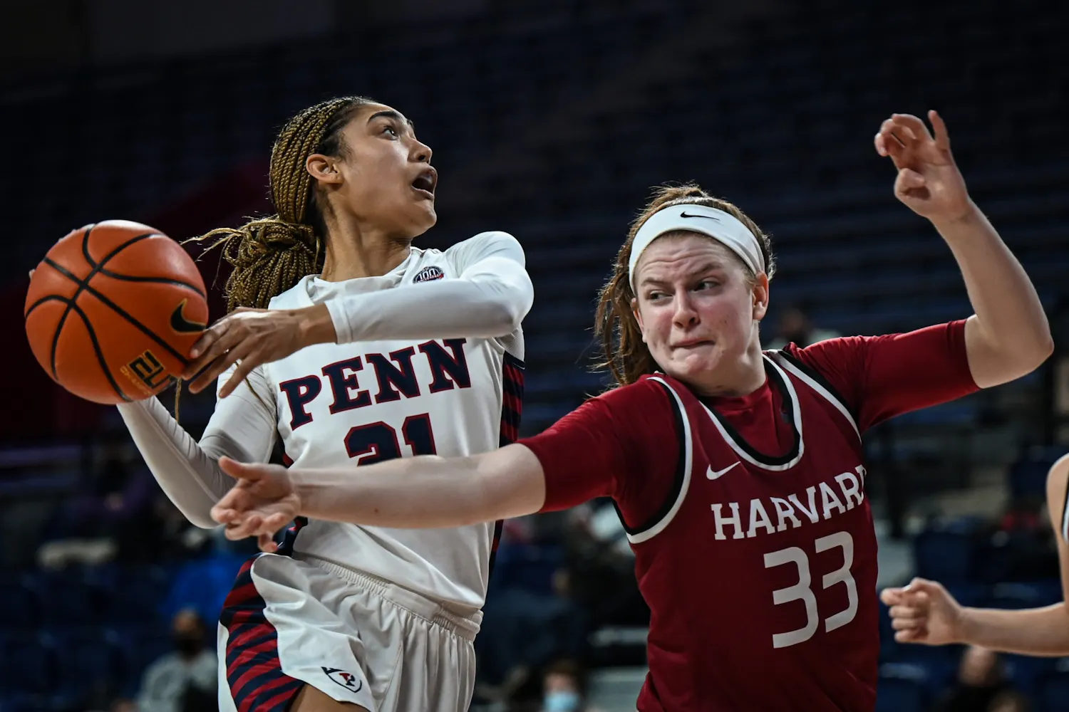 01-29-22 WBB vs. Harvard Mia Lakstigala (Kylie Cooper).jpg