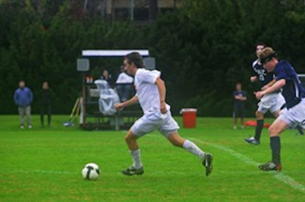 10242009_m_soccer_v_yale248