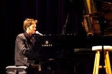 Fans turn out in droves to see Rufus Wainwright perform