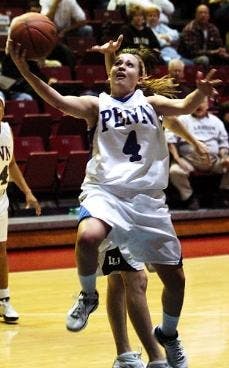 W. Basketball: Pears on the mend after ACL tear