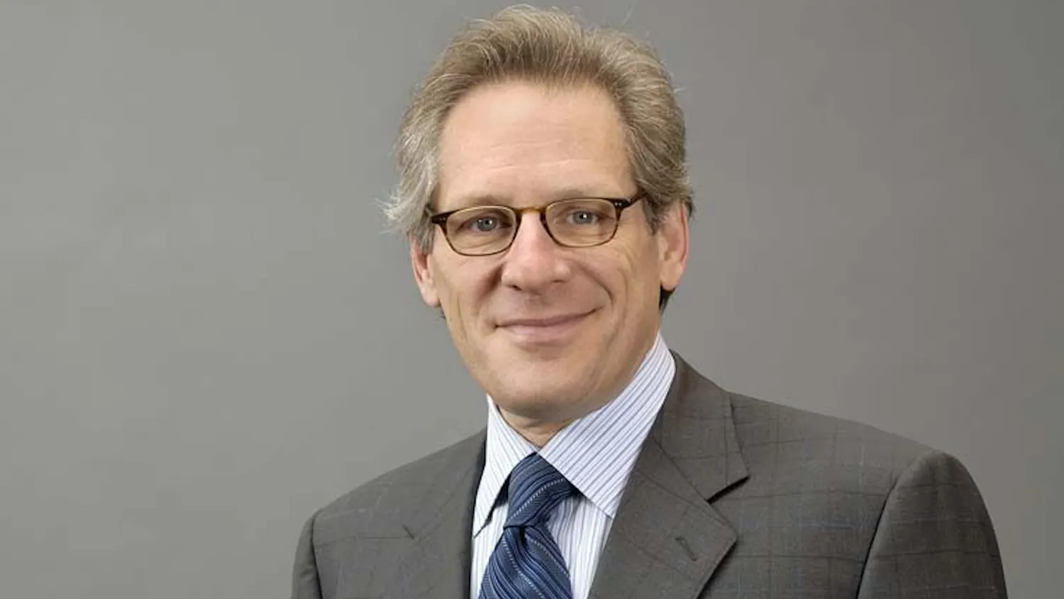 Wharton professor Stew Friedman has been working on his research for the Wharton Work/Life Integration project for the past 2 years. His book focuses on how work and life integration issues, once considered women’s issues are now universal.