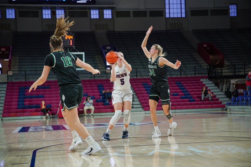 Penn women’s basketball falls 61-49 to Dartmouth, dropping to 0-2 in Ivy League play