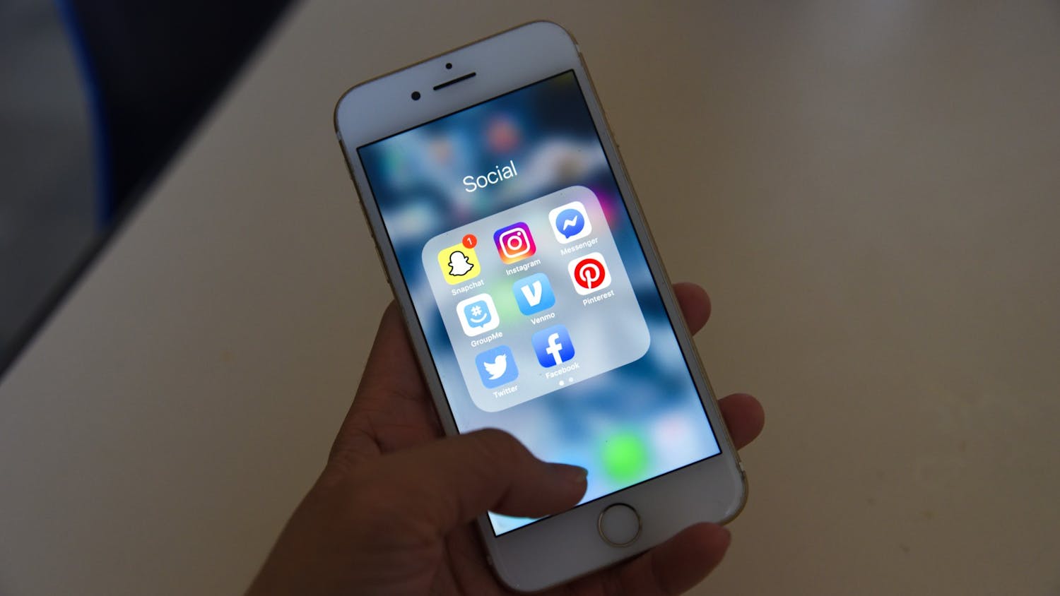 iPhone Social Media Facebook Twitter Instagram Phone.jpg