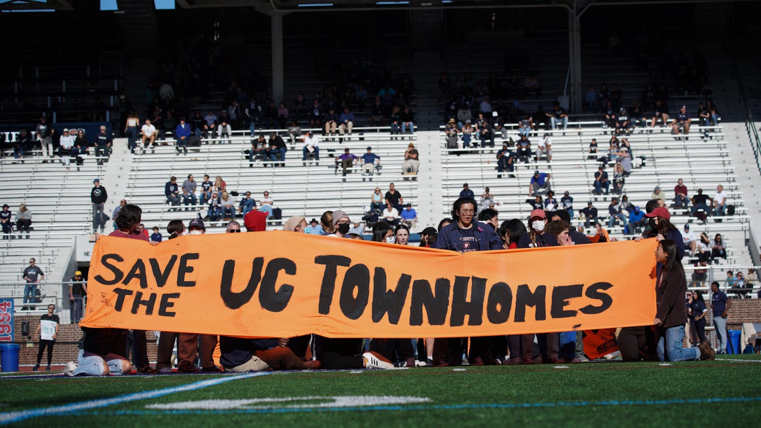 10-22-22 FFP at Homecoming (Anna Vazhaeparambil).jpg