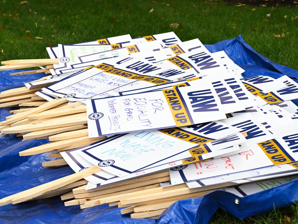 10-08-25 GET-UP Picketing (Sydney Curran)-1.jpg