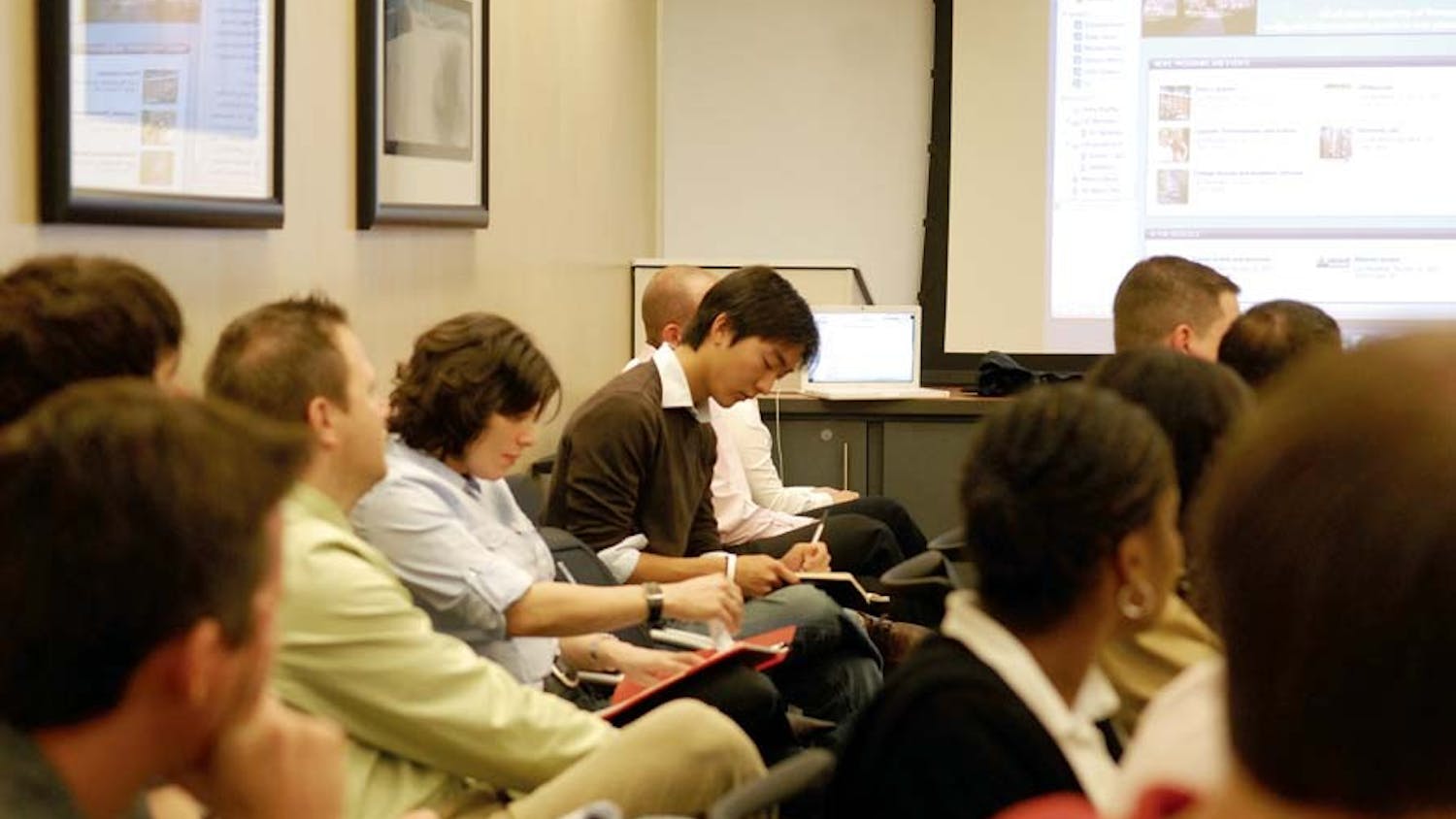 UA launches iTunesU on campus