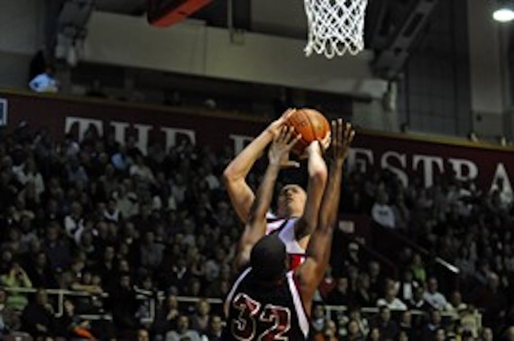 01242009_mbball246