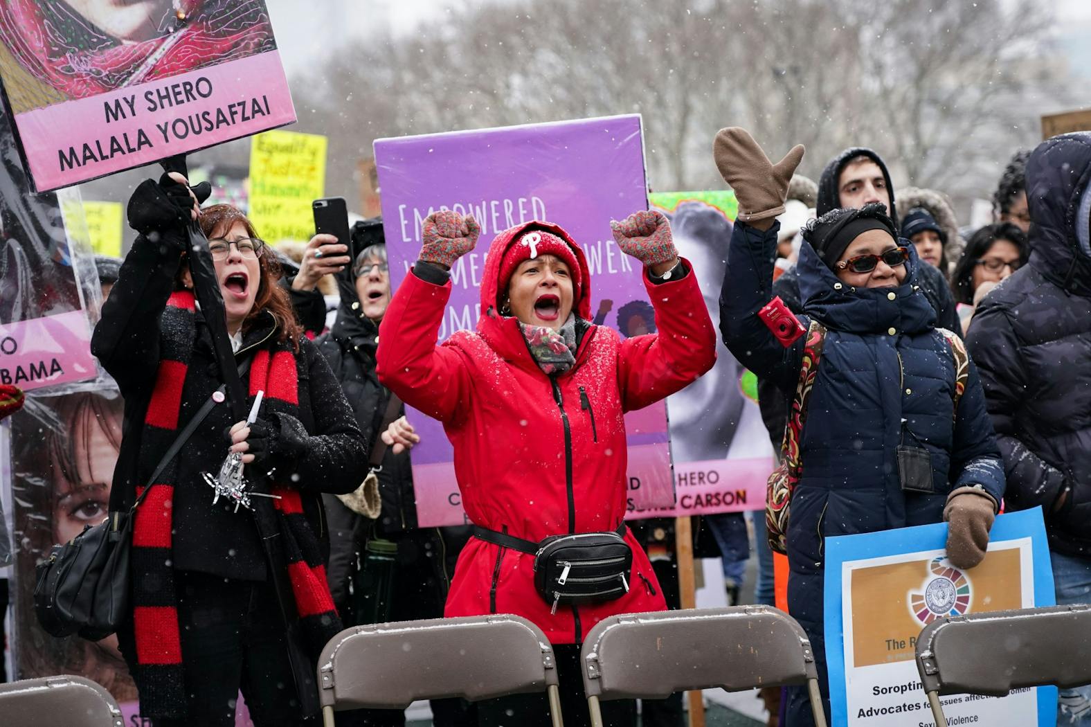 2020 Women's March 014.jpg