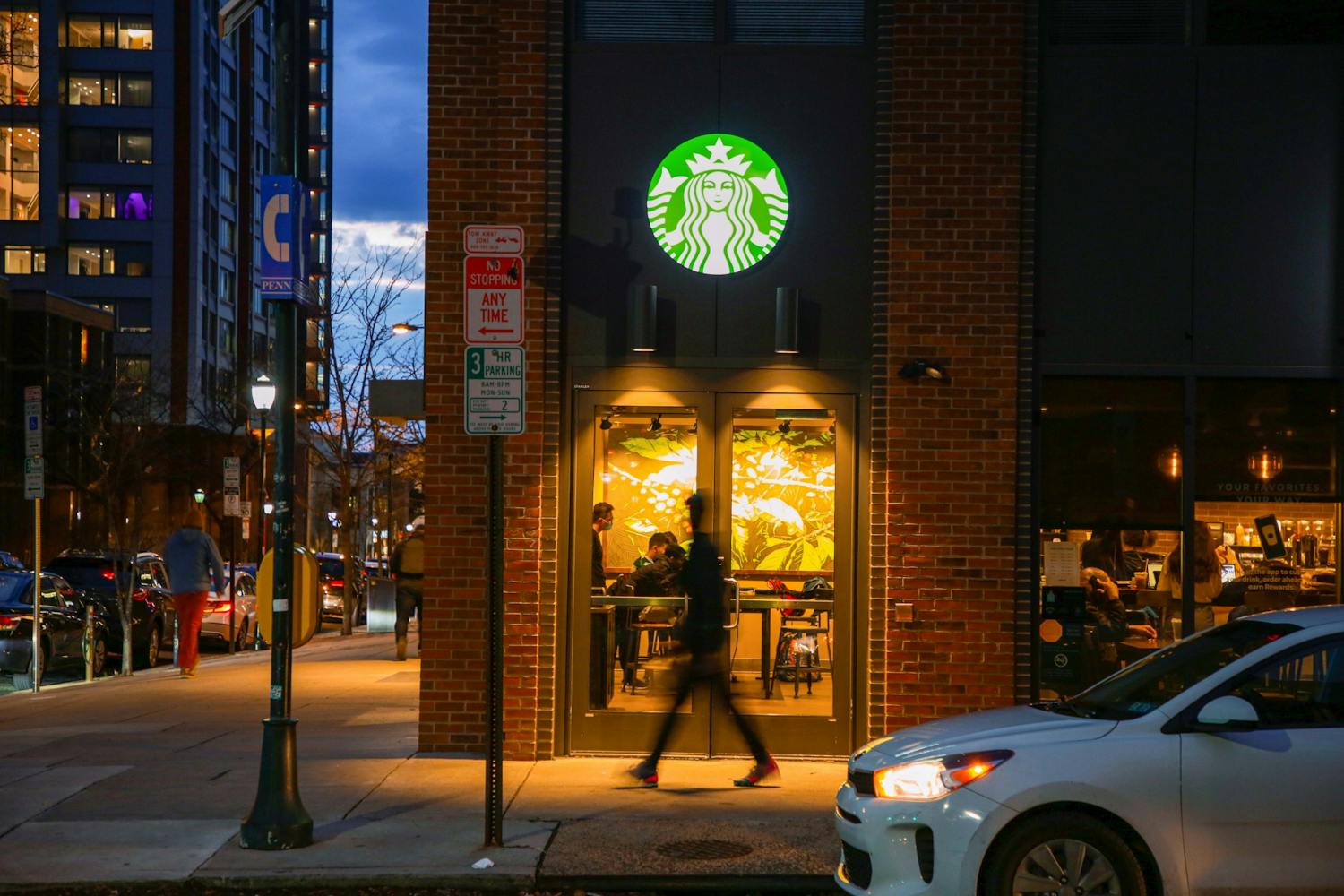 04-03-2022 Starbucks (Jesse Zhang)-01.jpg