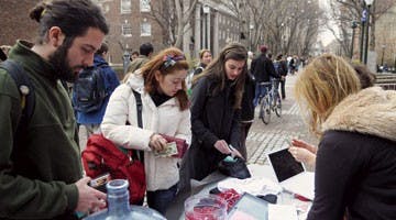 Vaginas find their voice on V-Day