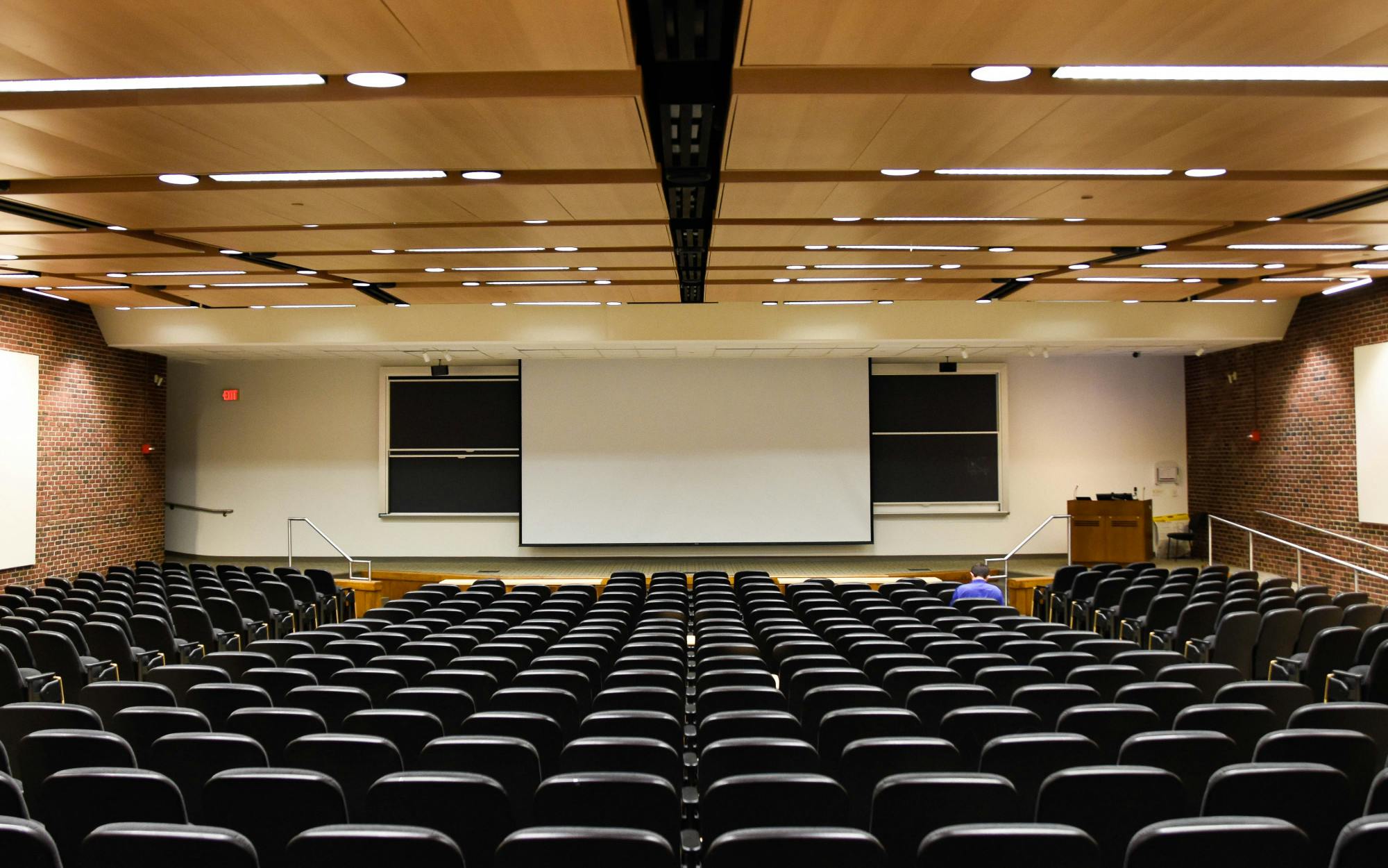 -10-26-22 Meyerson Hall Classrooms (Maitrey Prajapati).jpg