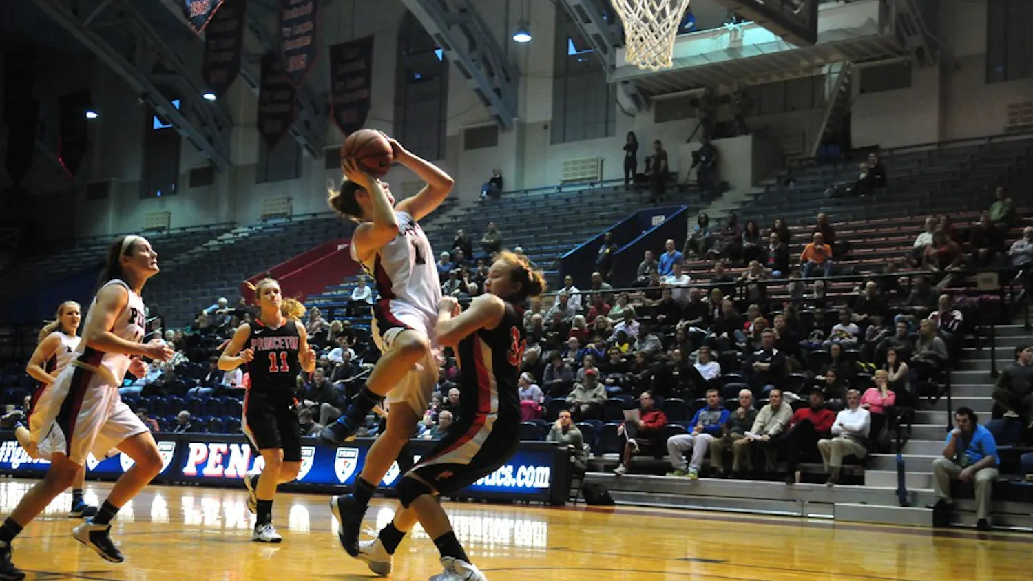 In what could have been an historic victory for the Penn women’s basketball team against Villanova, senior Alyssa Baron led the Quakers with 16 points. Despite a near-double double, Baron missed all seven of her three-point attempts, and missed a runner with under ten seconds left that could have won the game for Penn.