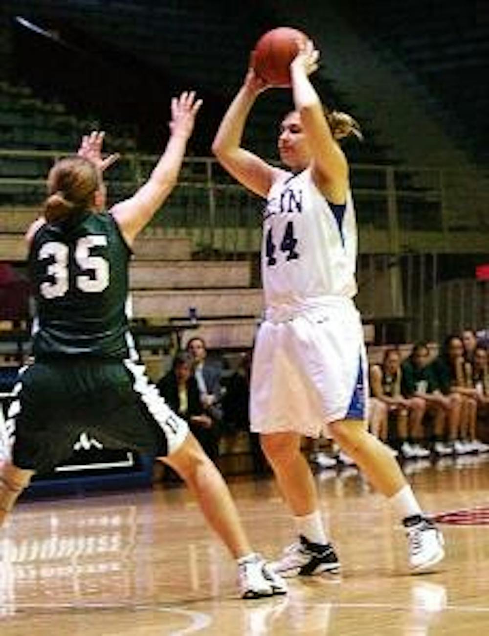 W. Hoops: Burgess nets game-winner in final minute