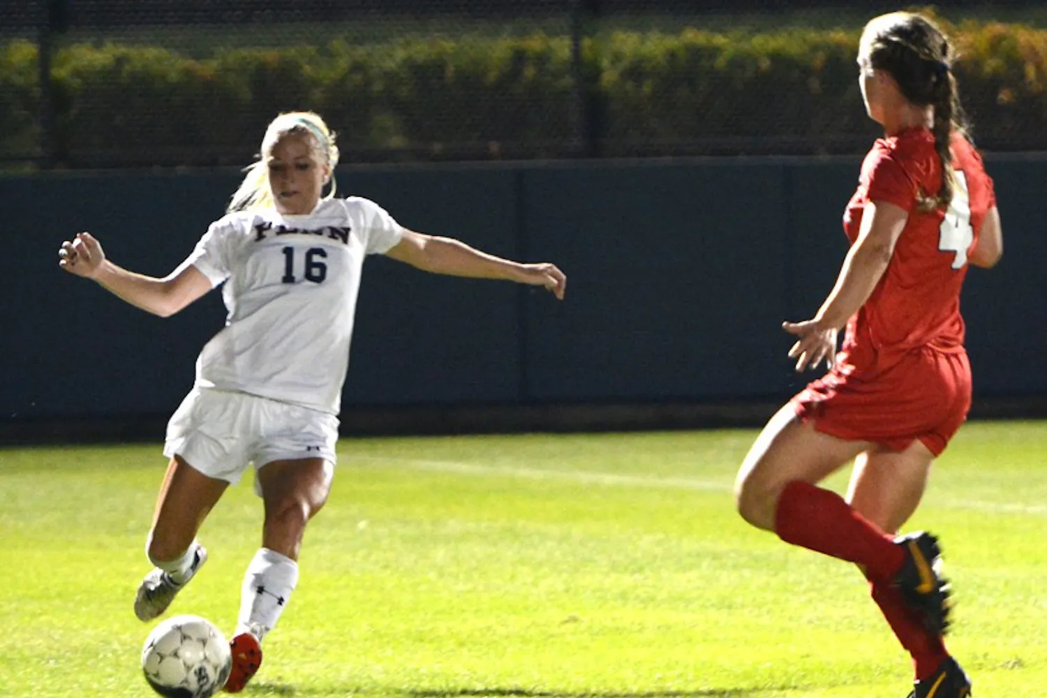Penn women's soccer defeats Cornell 1-0. The winning goal was scored on a penalty kick.