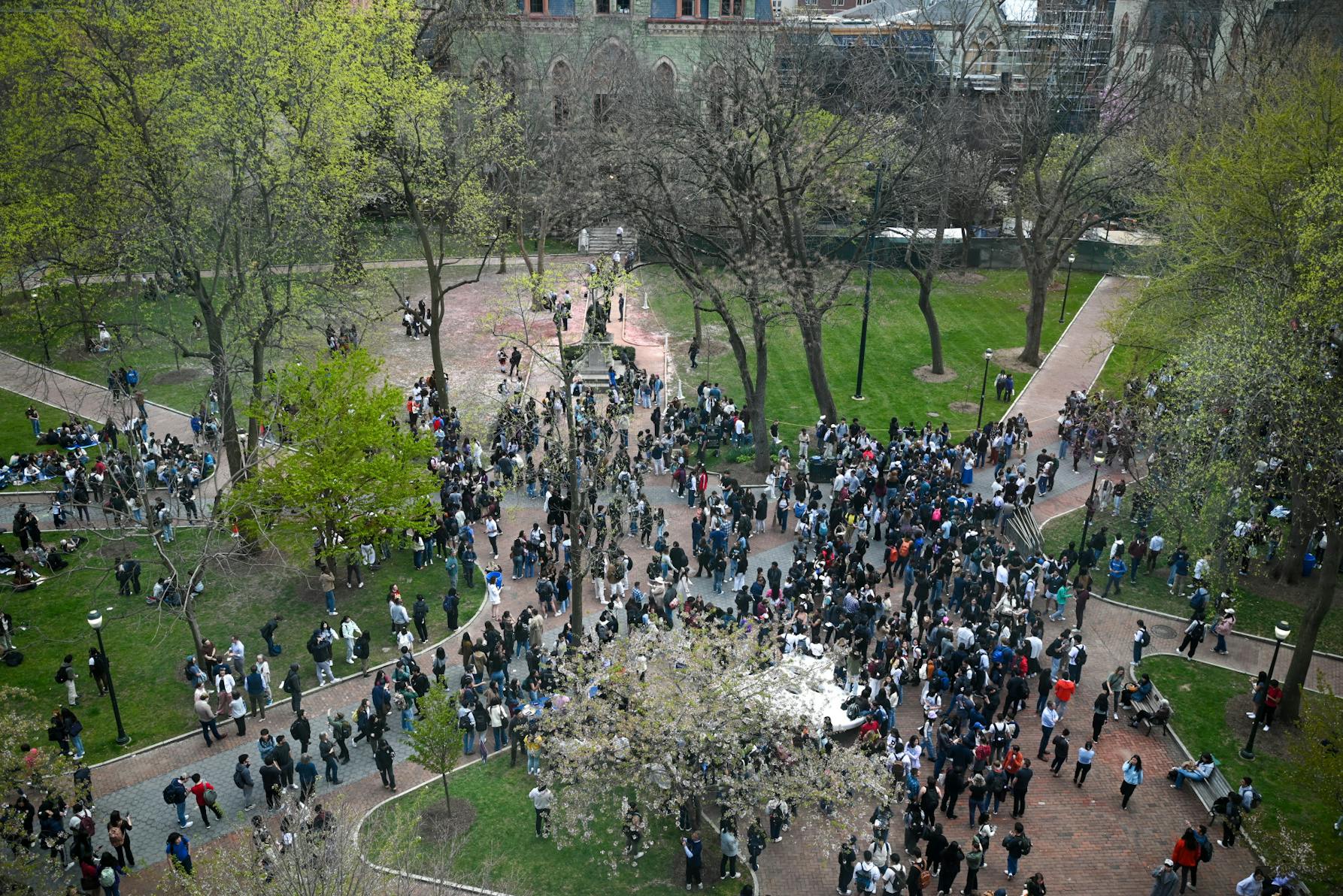 04-8-24 Solar Exclipse Viewing (Anna Vazhaeparambil)-2.jpg