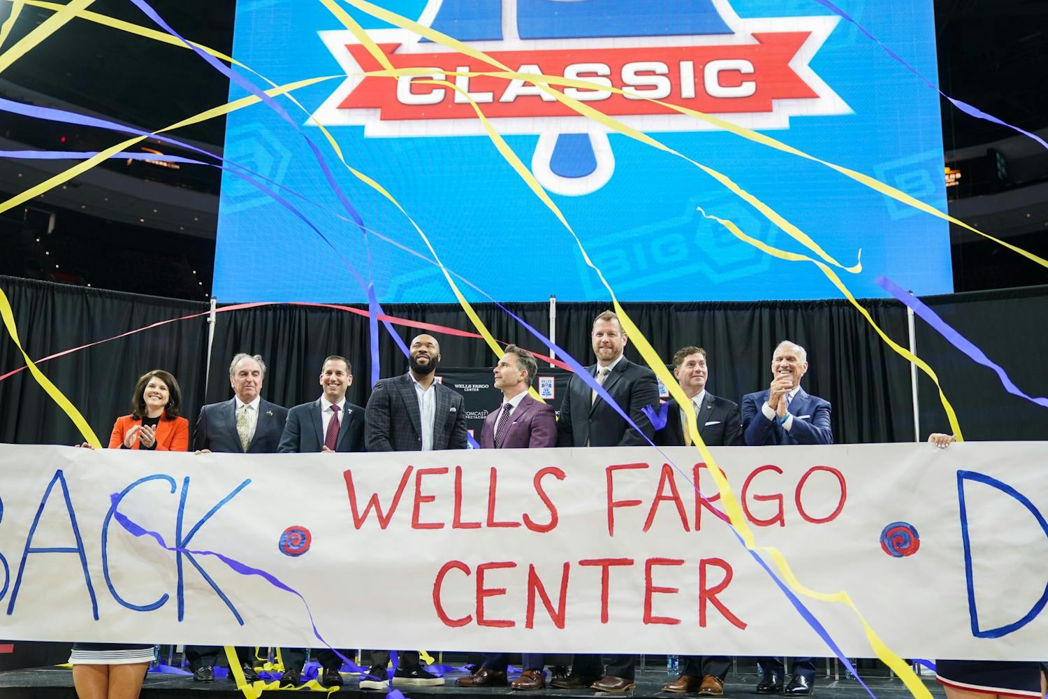 04-11-23 Big 5 Change (Anna Vazhaeparambil).jpg