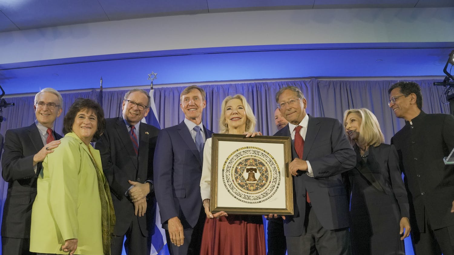 11-05-25 Weitzman Only in America Gala w_Gutmann (David Thom).jpg