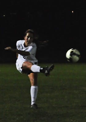 Seniors finish in familiar fashion