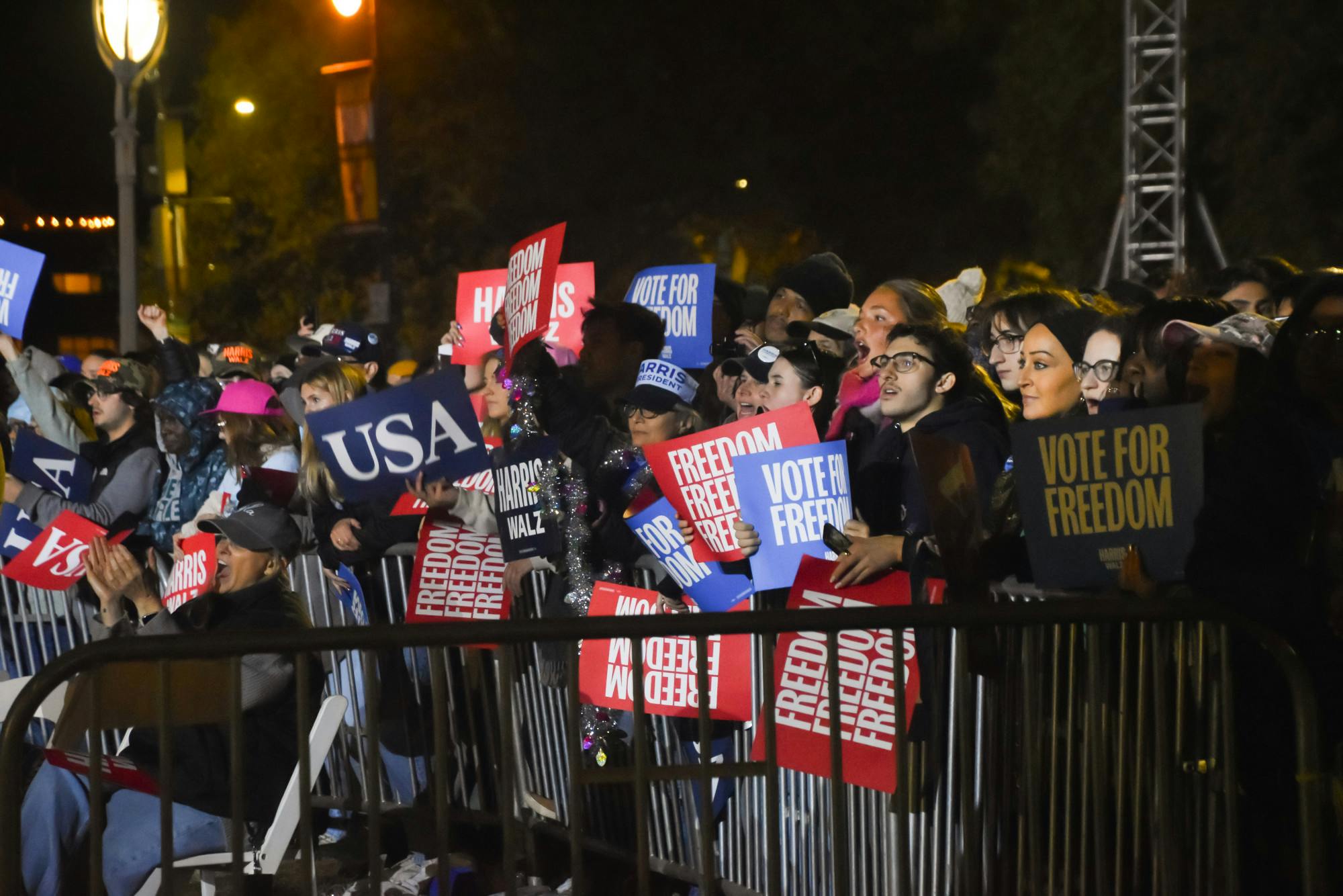 11-04-24 Harris Rally (Sydney Curran) 2.jpg