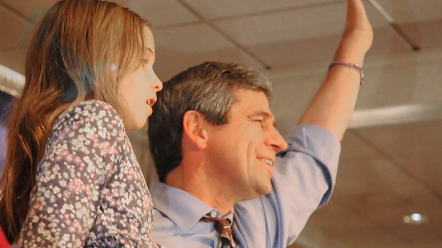Sestak concedes race, disappointing fans
