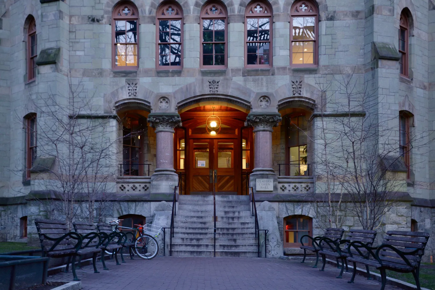 Claudia Cohen Hall.jpg