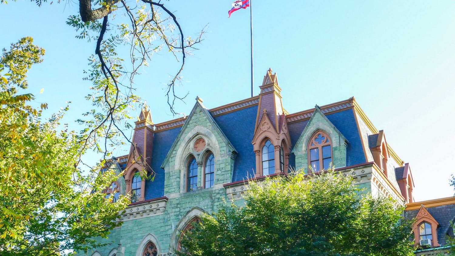 10-18-21 Fall Campus (Avi Singh).jpg