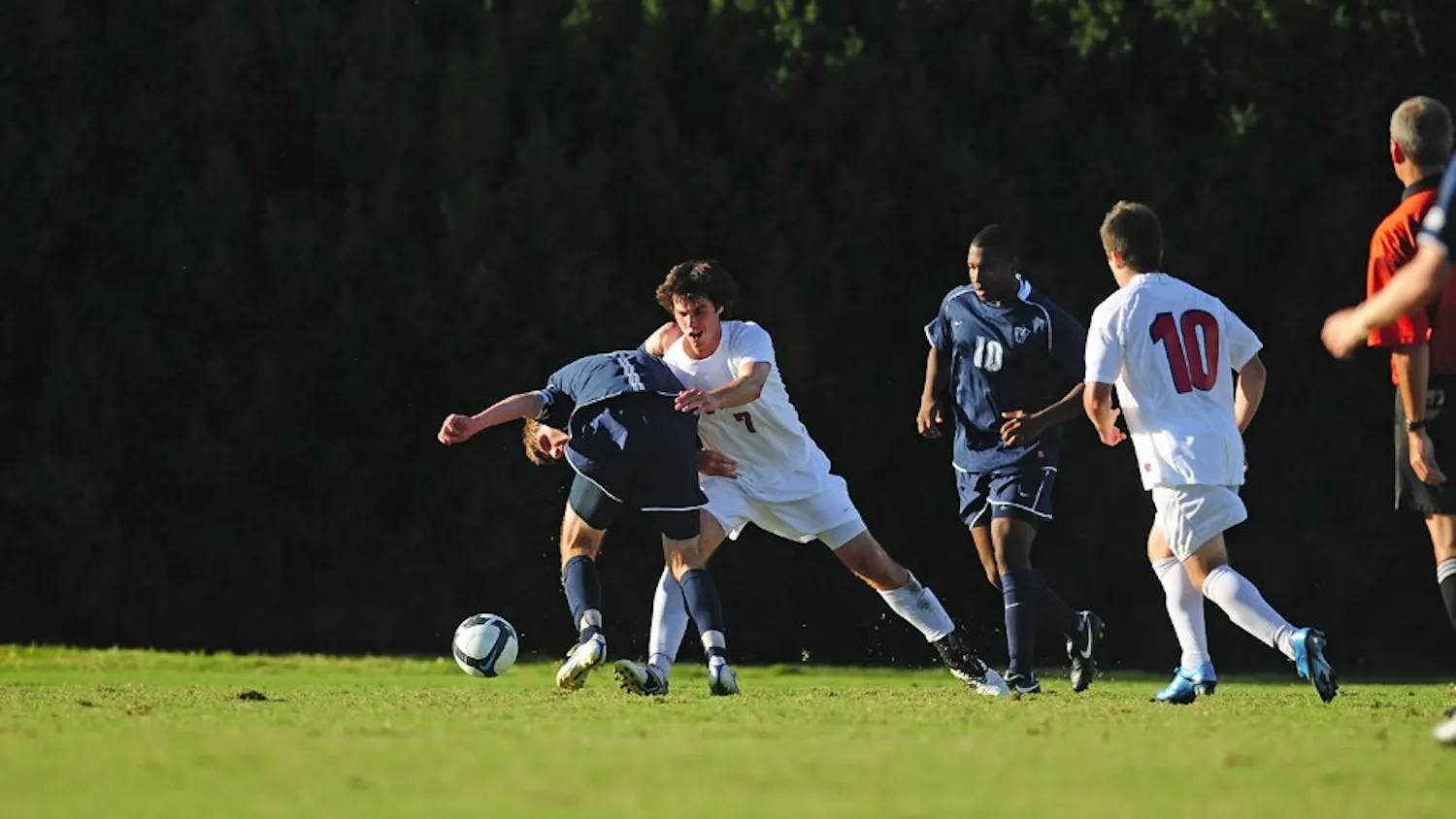 Minute to win it in Ivy opener
