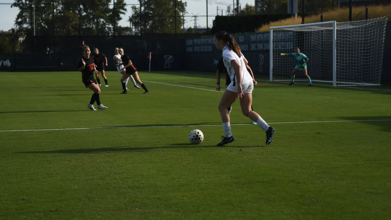 10-18-25 WSoccer vs Cornell (Matthew Quitoriano).jpg