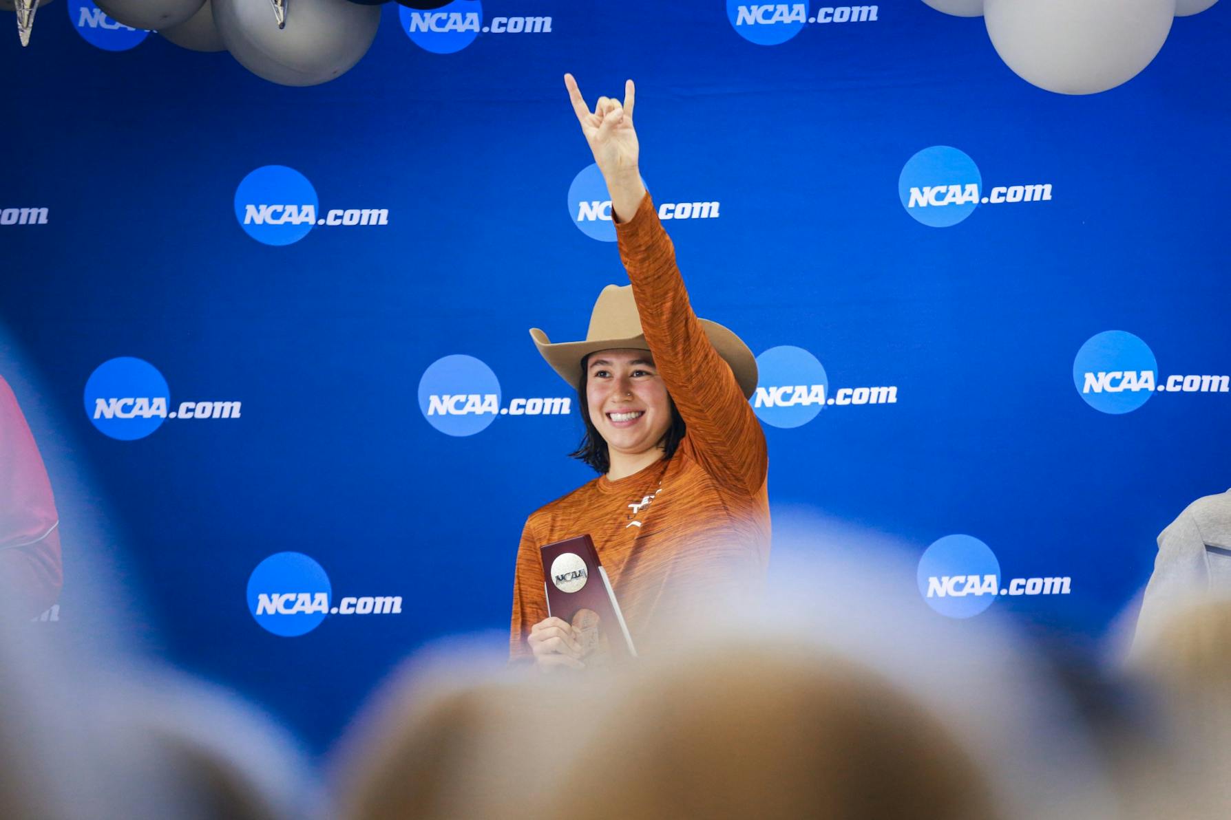 03-19-22 NCAA Women's Swimming and Diving Championship Lia Thomas (Jesse Zhang)-24.jpg