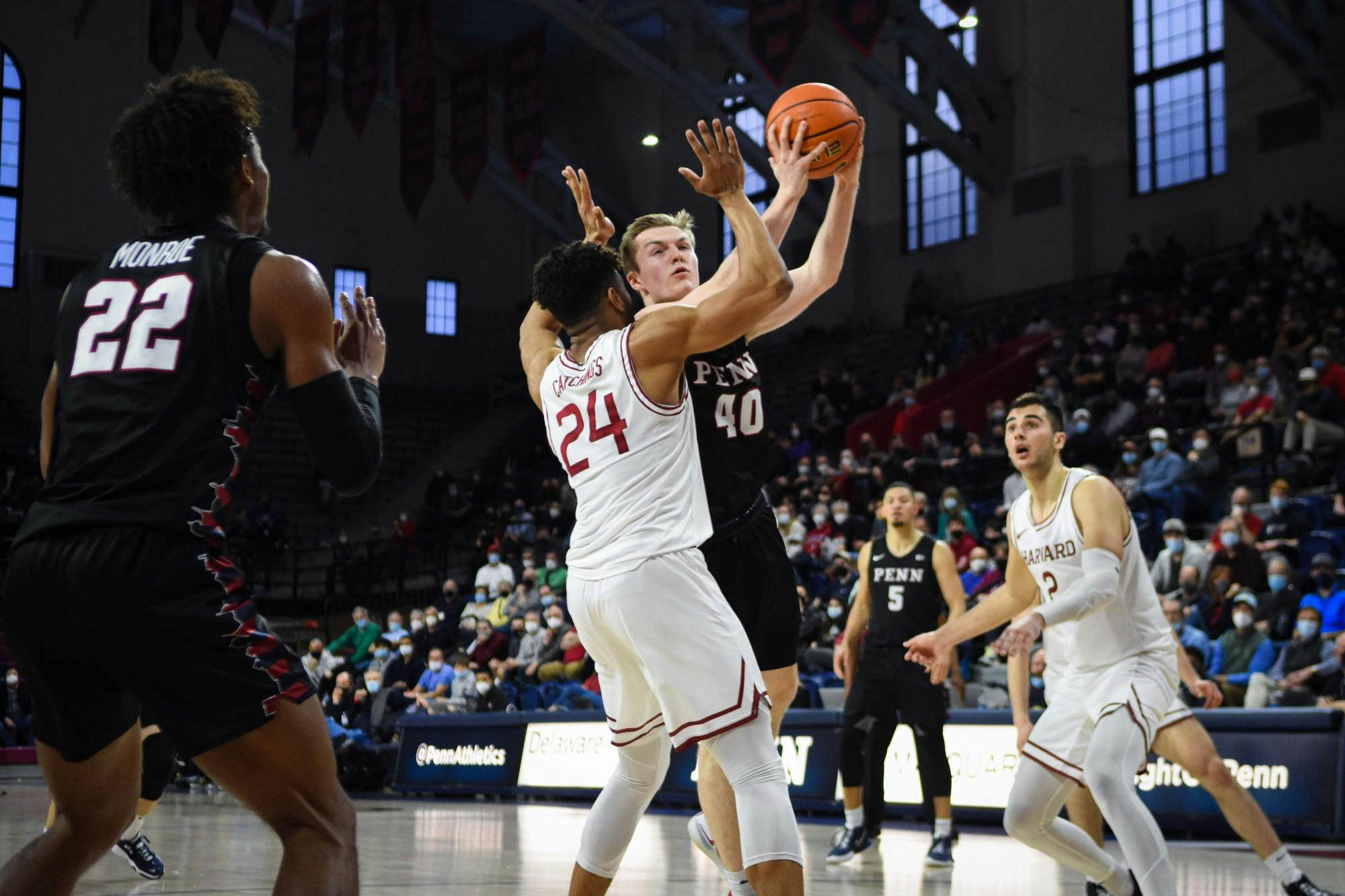 02-12-22 MBB vs Harvard George Smith (Anna Vazhaeparambil).jpg