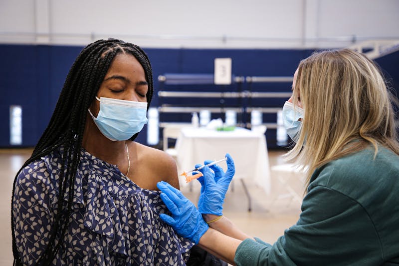 Wellness at Penn hosts COVID-19 booster clinic, vaccinating around 1,000 attendees