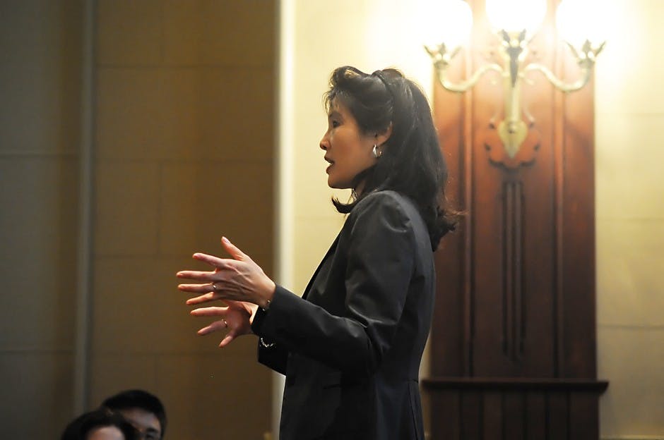 Award-winning journalist talks about making a difference